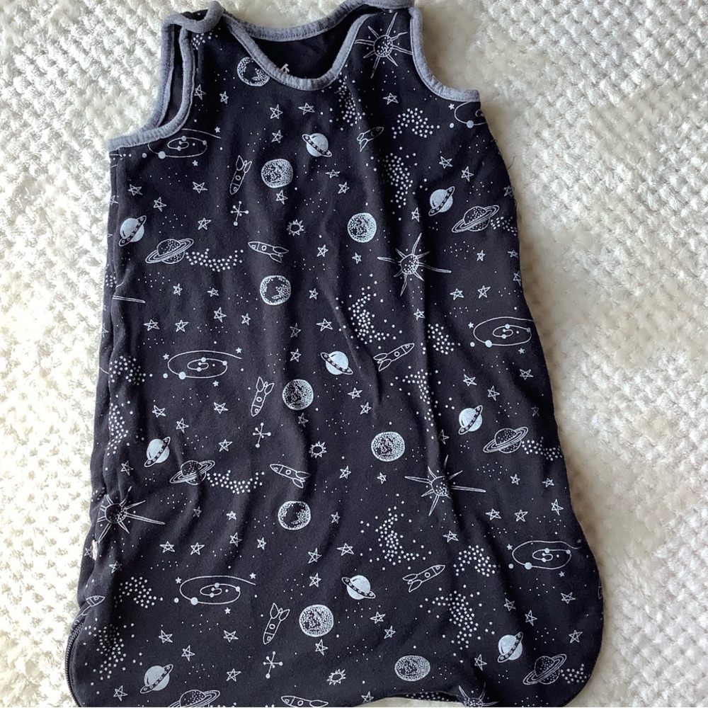 Snugabye Black and White Zippered Sleep Sack with Space Print 0-6M